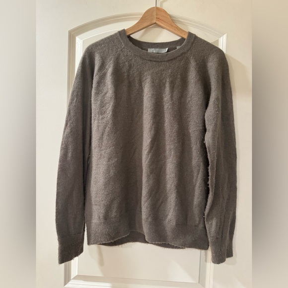 100% Cashmere Vince Knit Sweater